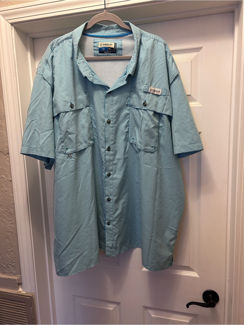 Magellan Outdoors Men's Light Blue Check Short-Sleeve Button-Down Shirt